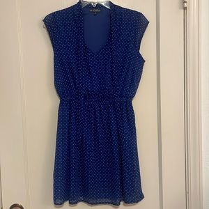 Blue dress with polka dots